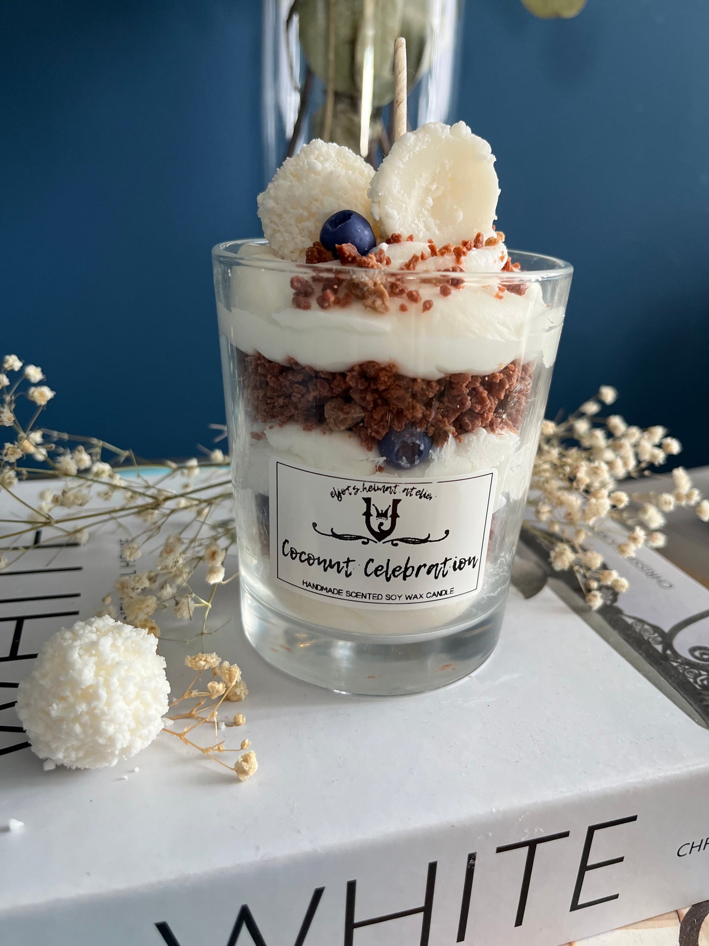 Kokos Duftkerze „Coconut Celebration“ | Dessertkerze