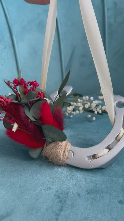 Personalisiertes Hufeisen hängend - Glücksbringer zur Hochzeit